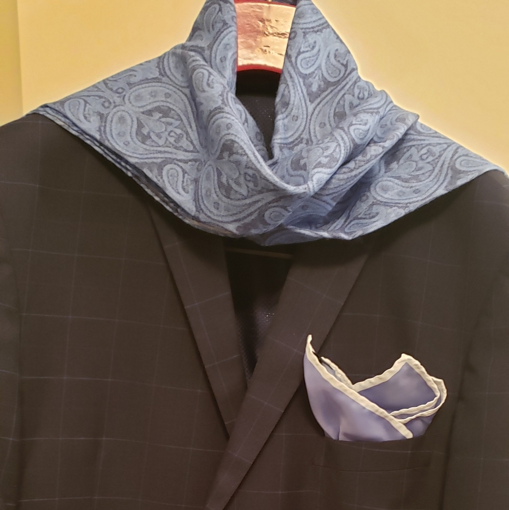 Jos. A. Bank men's scarf - Picture 7 of 12